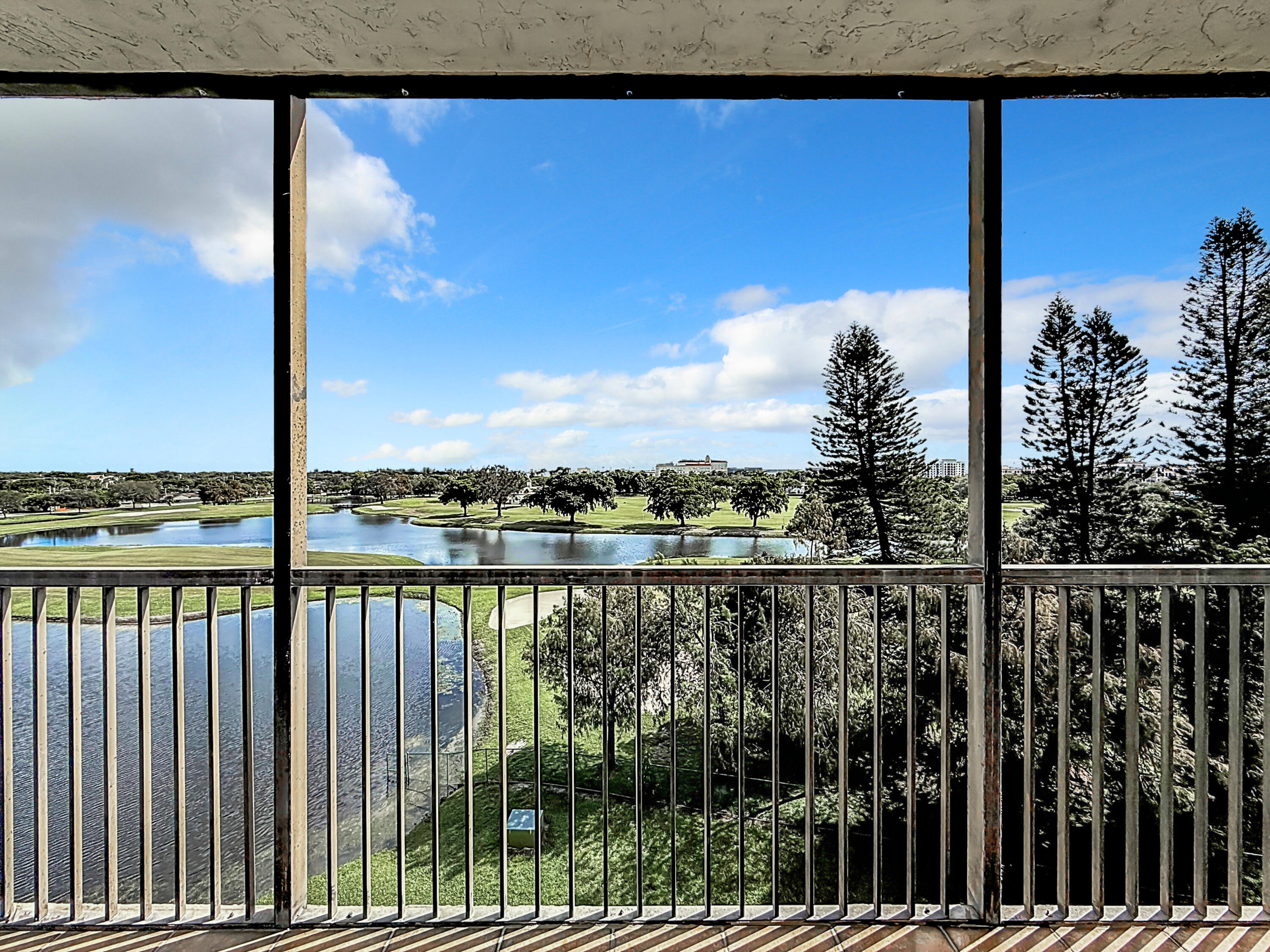 3150 West Rolling Hills Circle, Unit 606 Davie, FL 33328 - Photo 32 of 41 3150 W Rolling Hills Circle #606-59