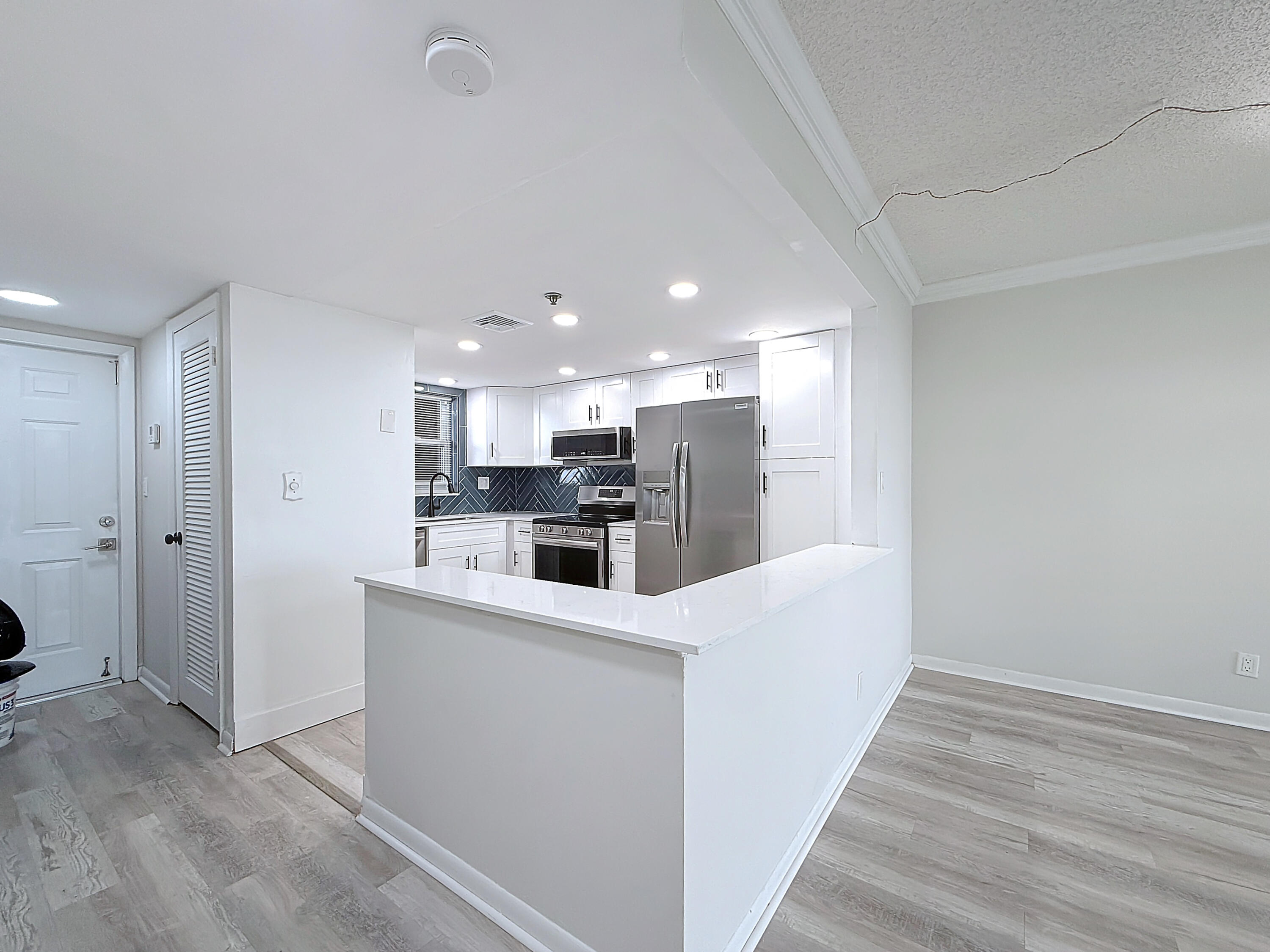 3150 West Rolling Hills Circle, Unit 606 Davie, FL 33328 - Photo 5 of 41 3150 W Rolling Hills Circle #606-26