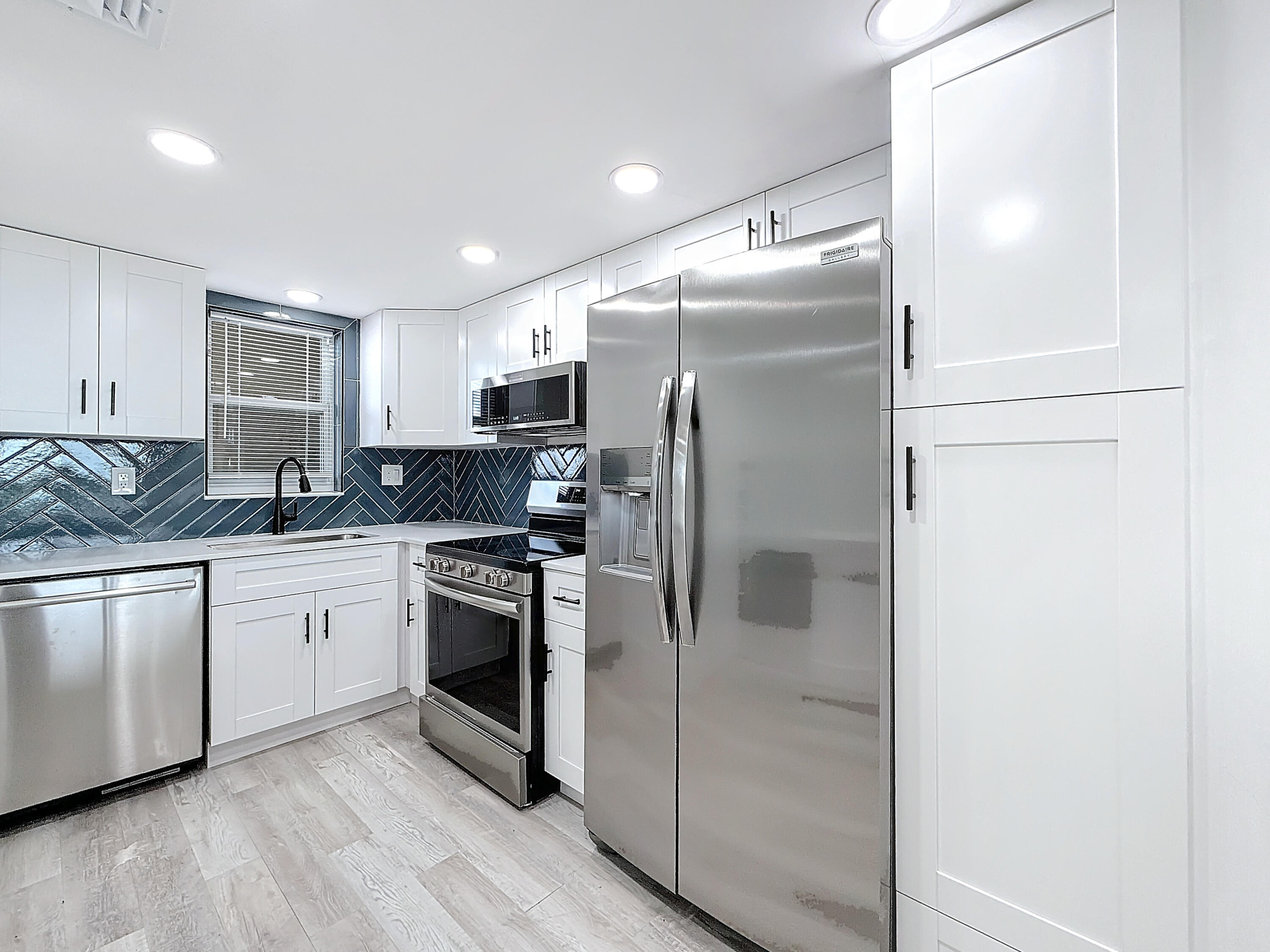 3150 West Rolling Hills Circle, Unit 606 Davie, FL 33328 - Photo 6 of 41 3150 W Rolling Hills Circle #606-25