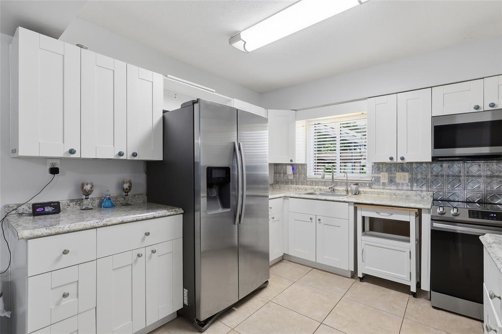 201 East Wheeler Road Seffner, FL 33584 - Photo 20 of 39 Gallery Image 20