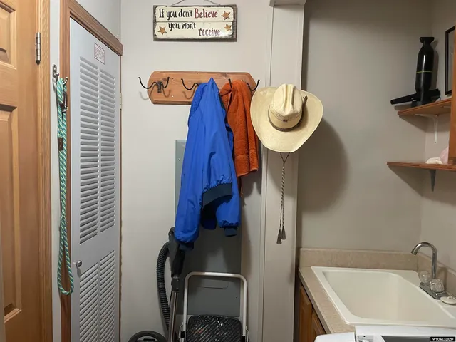 $355,000 | 501 Lincoln Street, Dubois, WY 82513