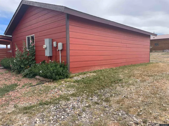 $355,000 | 501 Lincoln Street, Dubois, WY 82513