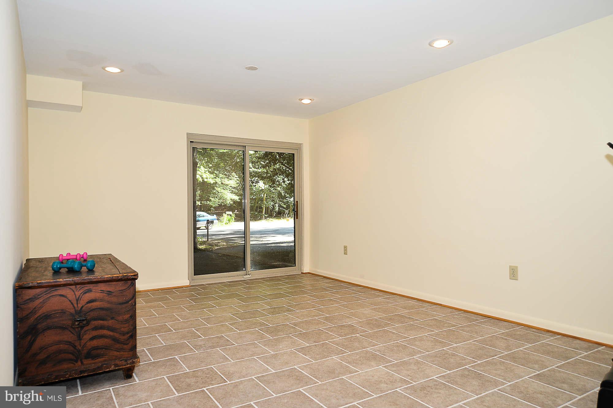 2300 Fox Fire Court Reston, VA 20191 - Photo 25 of 30 Interior (General)