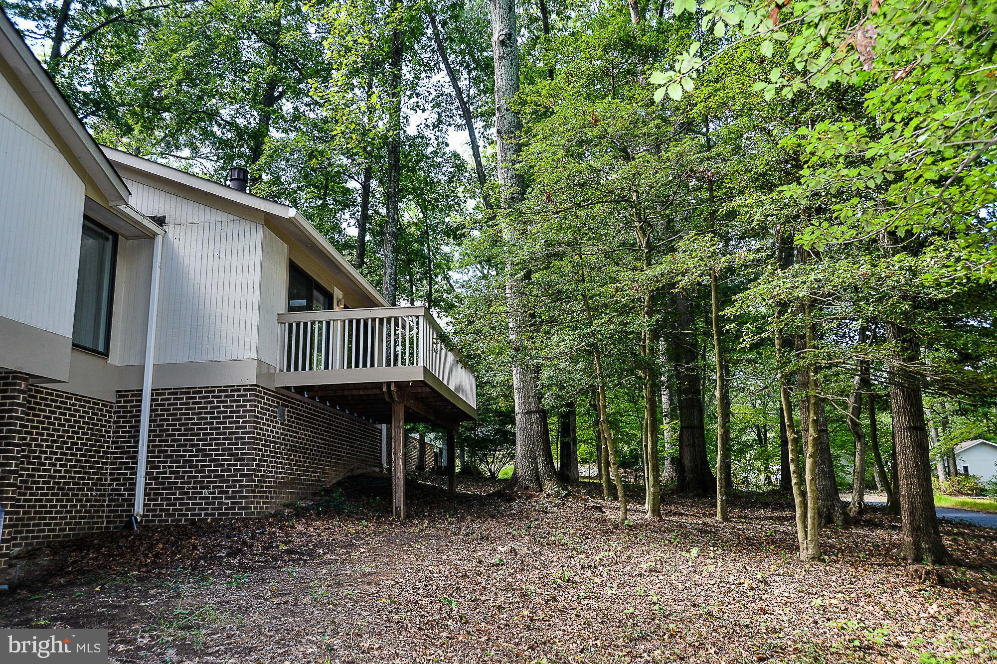 2300 Fox Fire Court Reston, VA 20191 - Photo 28 of 30 Exterior (Rear)