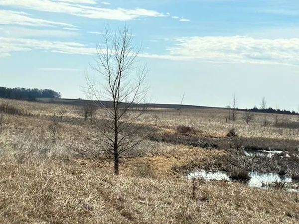 $380,000 | 27181 County Road 10, Starbuck, MN 56381