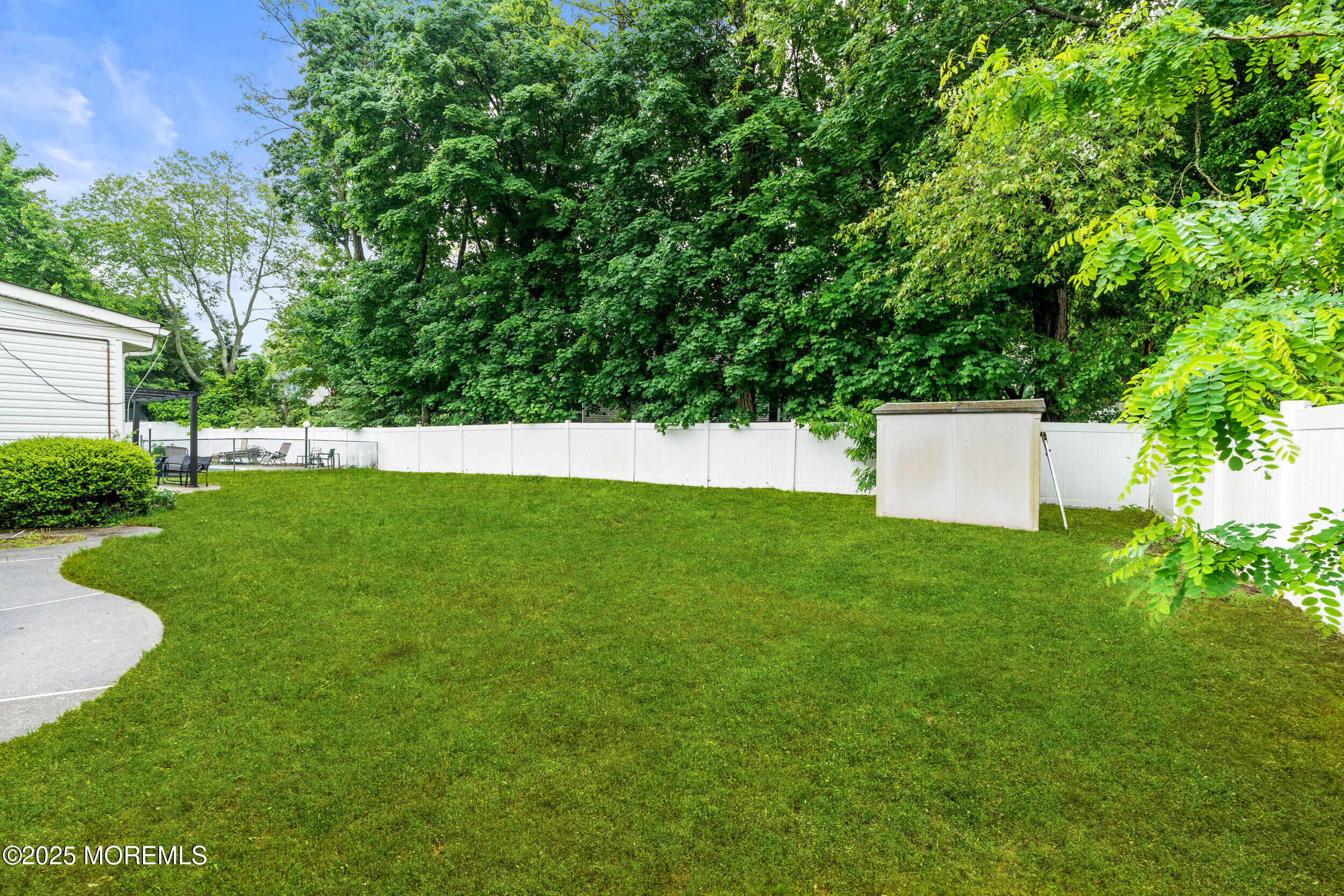 606 Deal Road Asbury Park, NJ 07712 - Photo 4 of 32 036