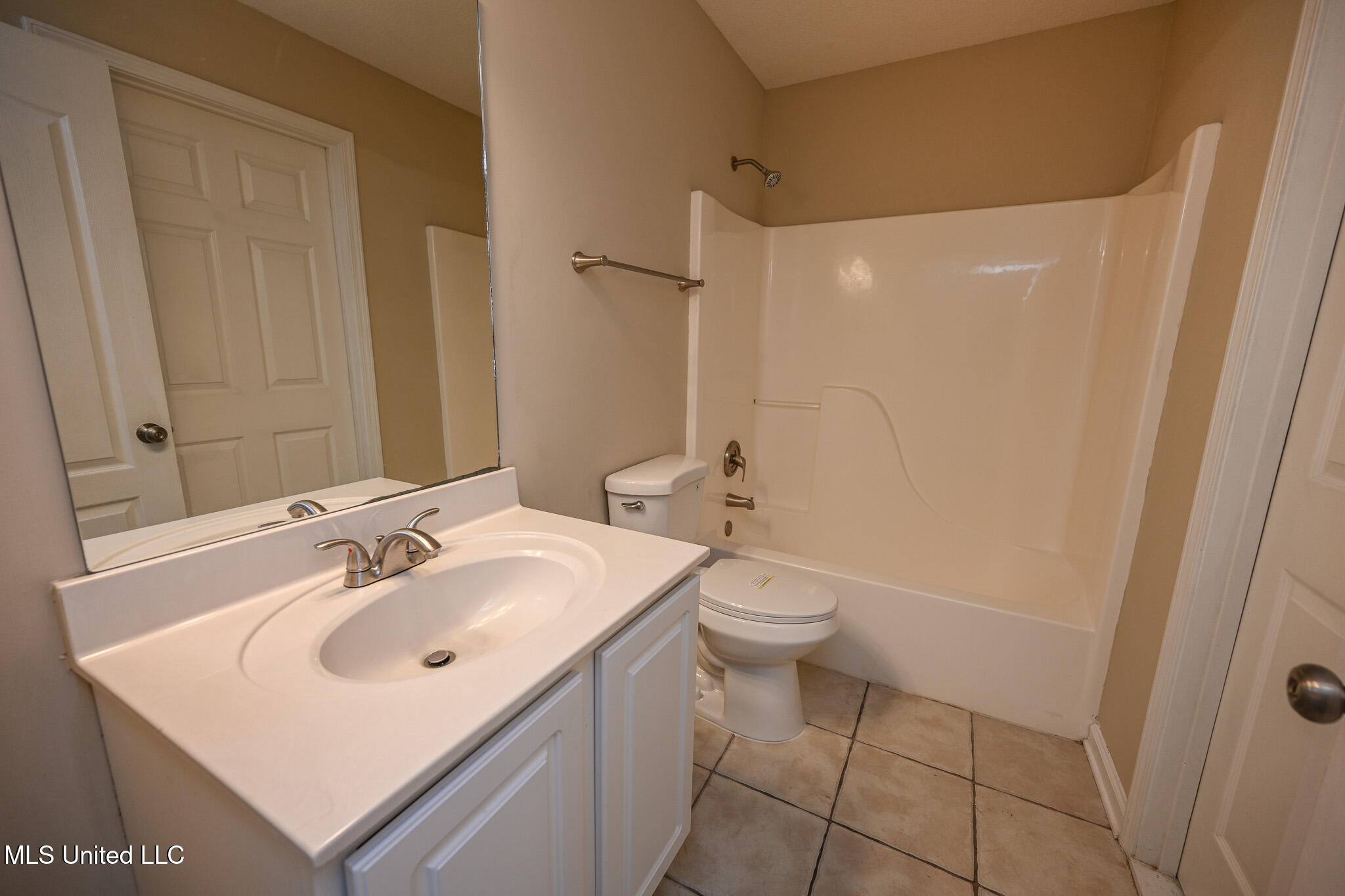 9846 Alexanders Ridge Drive Olive Branch, MS 38654 - Photo 27 of 37 DSC_6562