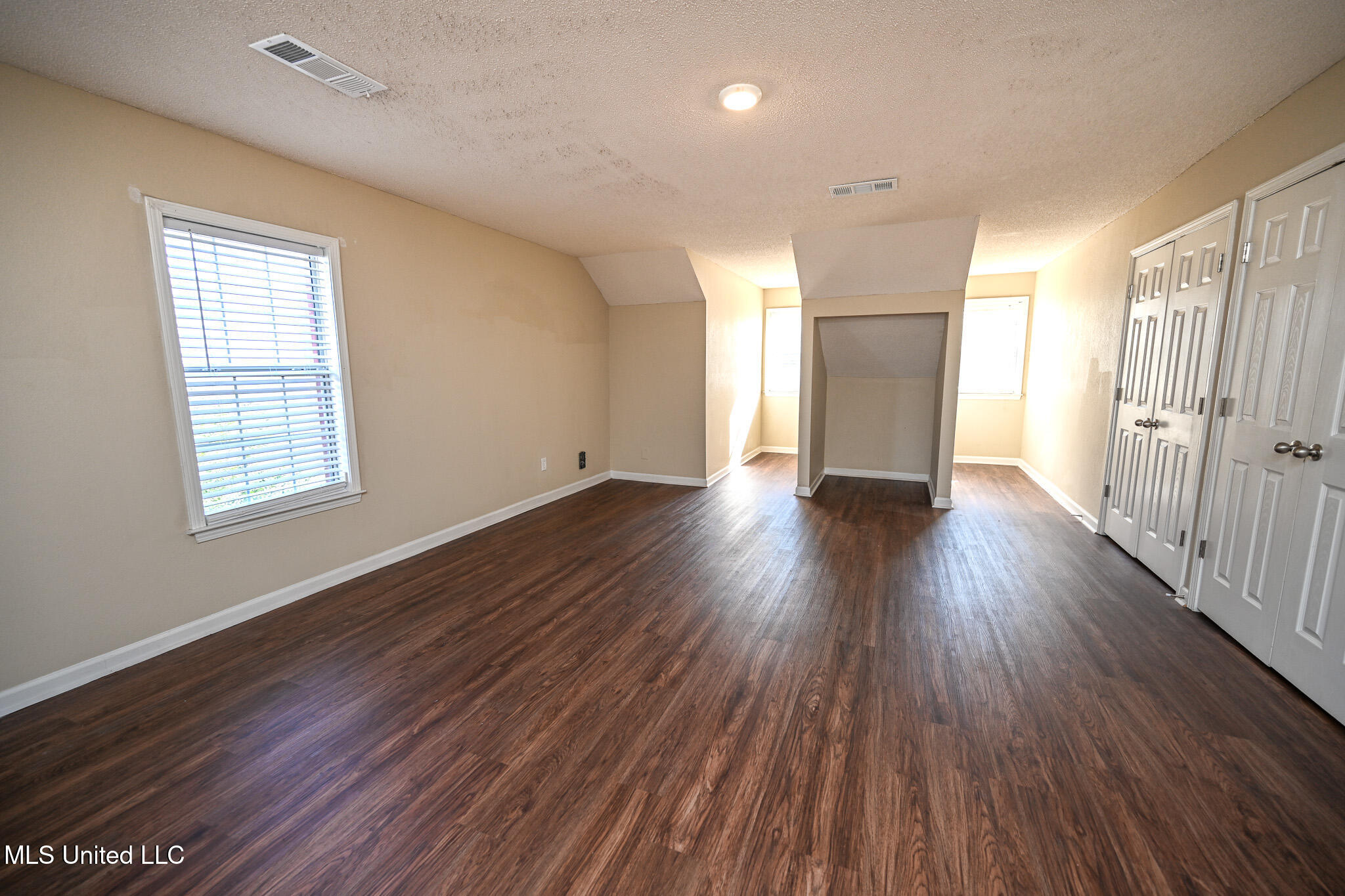 9846 Alexanders Ridge Drive Olive Branch, MS 38654 - Photo 29 of 37 DSC_6565