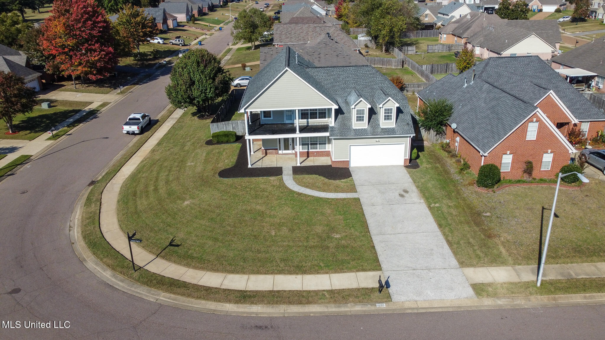 9846 Alexanders Ridge Drive Olive Branch, MS 38654 - Photo 8 of 37 DJI_0402