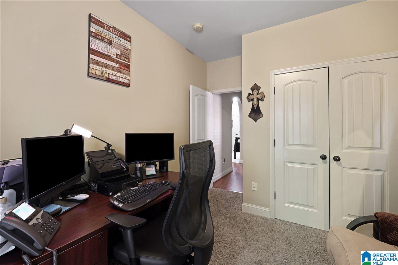 421 Ballantrae Road Pelham, AL 35124 - Photo 10 of 36 Gallery Image 10