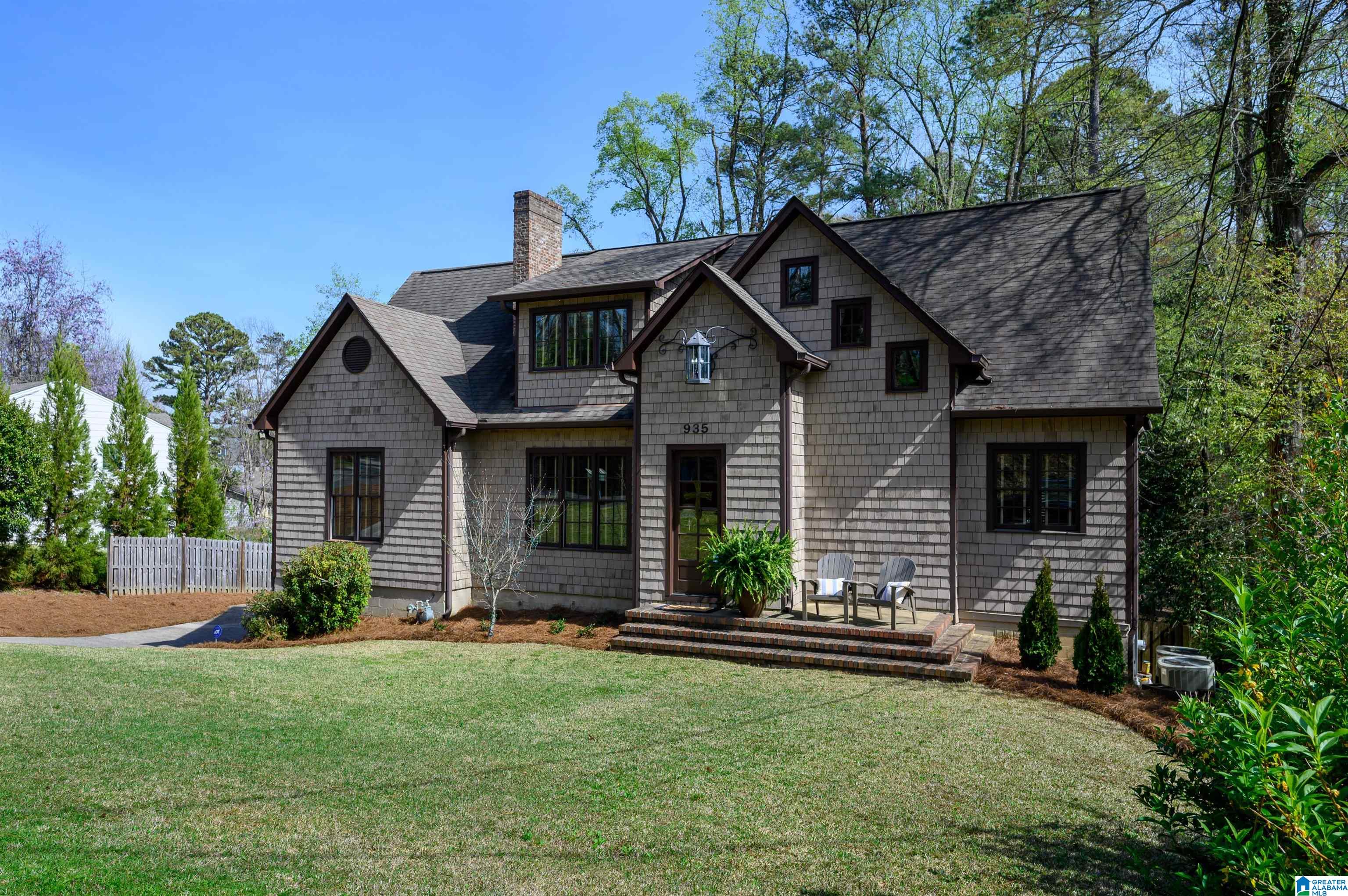 935 Saulter Road Birmingham, AL 35209 - Photo 3 of 53