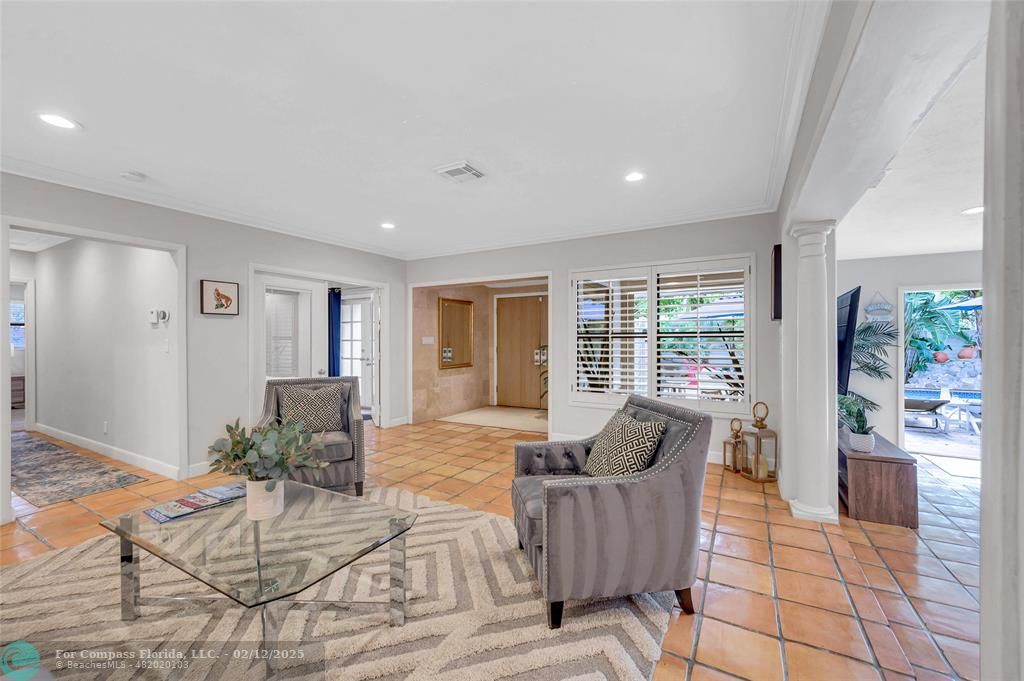 2757 Northeast 20th Street Fort Lauderdale, FL 33305 - Photo 17 of 38