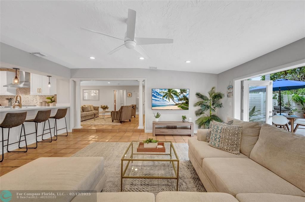 2757 Northeast 20th Street Fort Lauderdale, FL 33305 - Photo 23 of 38