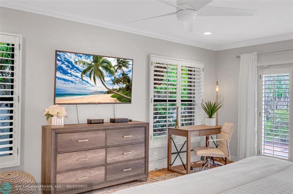 2757 Northeast 20th Street Fort Lauderdale, FL 33305 - Photo 29 of 38