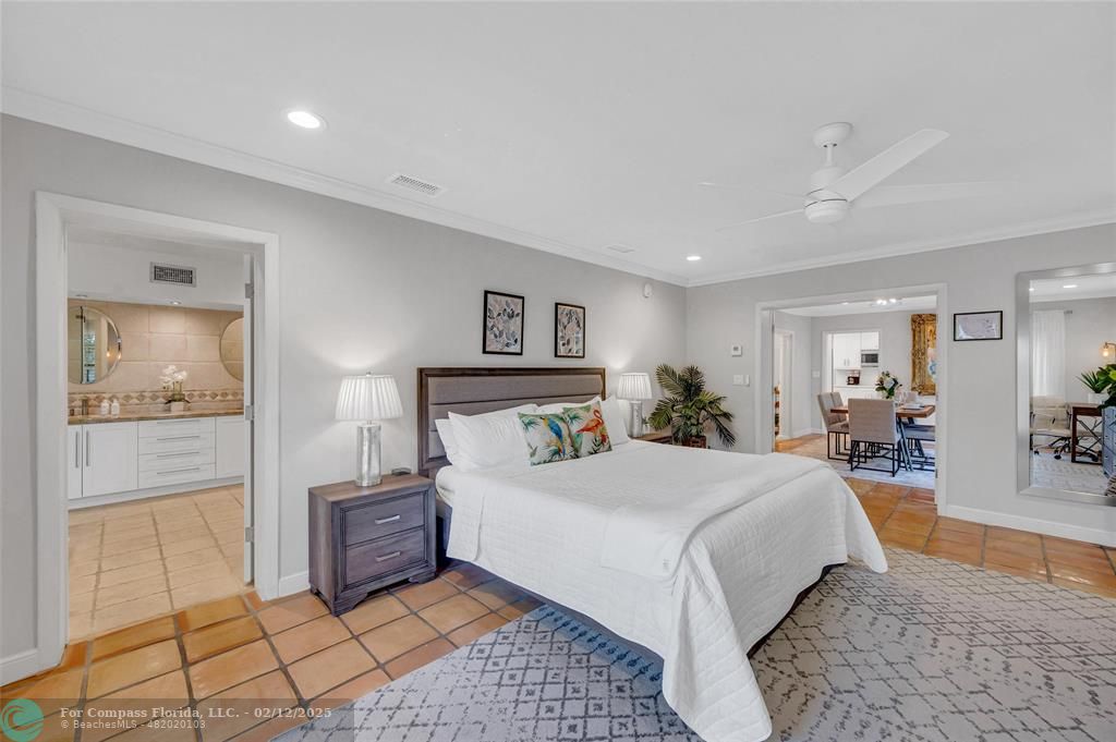 2757 Northeast 20th Street Fort Lauderdale, FL 33305 - Photo 30 of 38