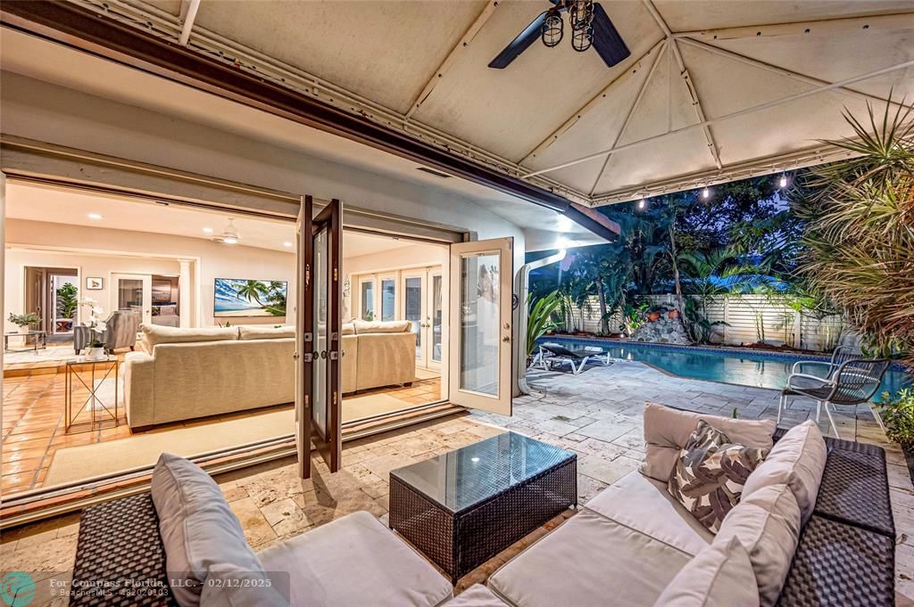 2757 Northeast 20th Street Fort Lauderdale, FL 33305 - Photo 4 of 38