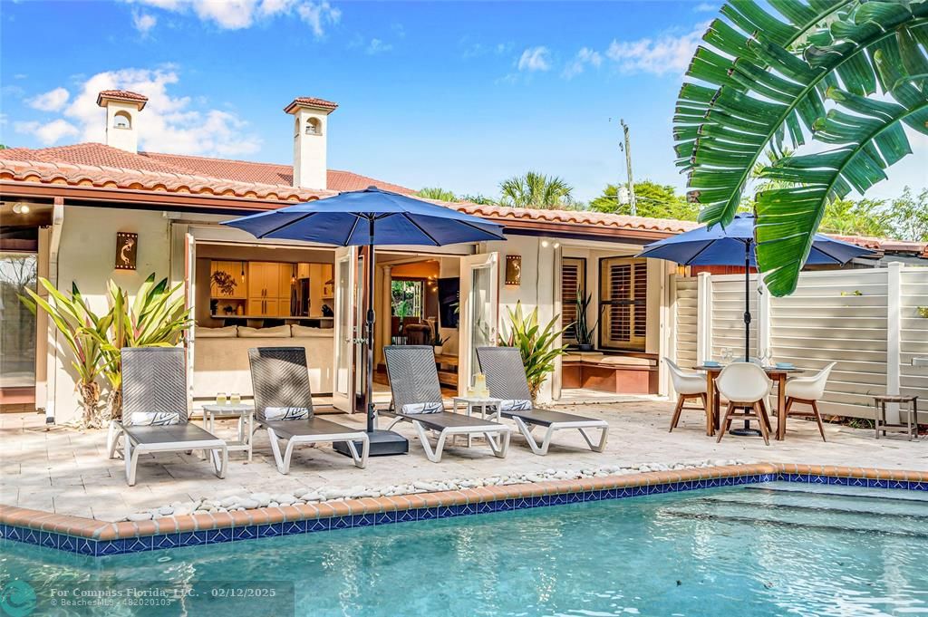 2757 Northeast 20th Street Fort Lauderdale, FL 33305 - Photo 9 of 38