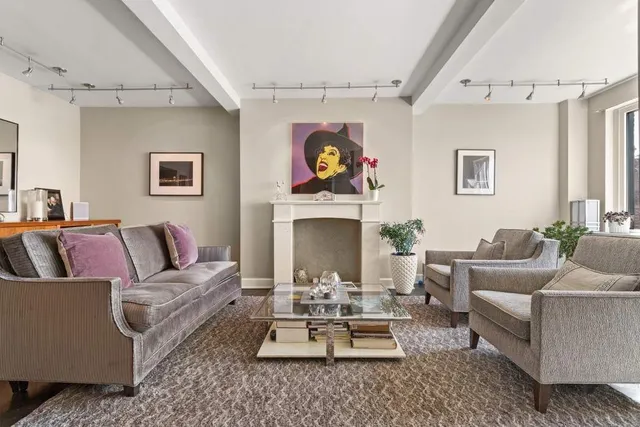 $1,290,000 | 5 Riverside Drive, Unit 12B | Upper West Side