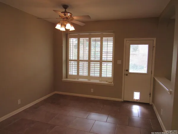 $2,450 | 314 Neches Branch, San Antonio, TX 78258
