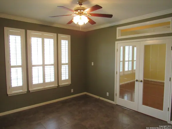 $2,450 | 314 Neches Branch, San Antonio, TX 78258
