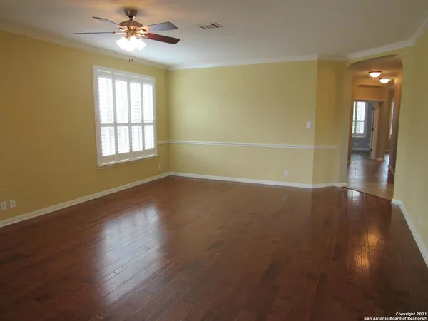 $2,450 | 314 Neches Branch, San Antonio, TX 78258
