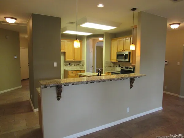$2,450 | 314 Neches Branch, San Antonio, TX 78258