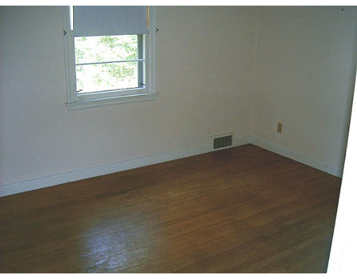 72 Fish Street Athol, MA 01331 - Photo 6 of 7 Gallery Image 6