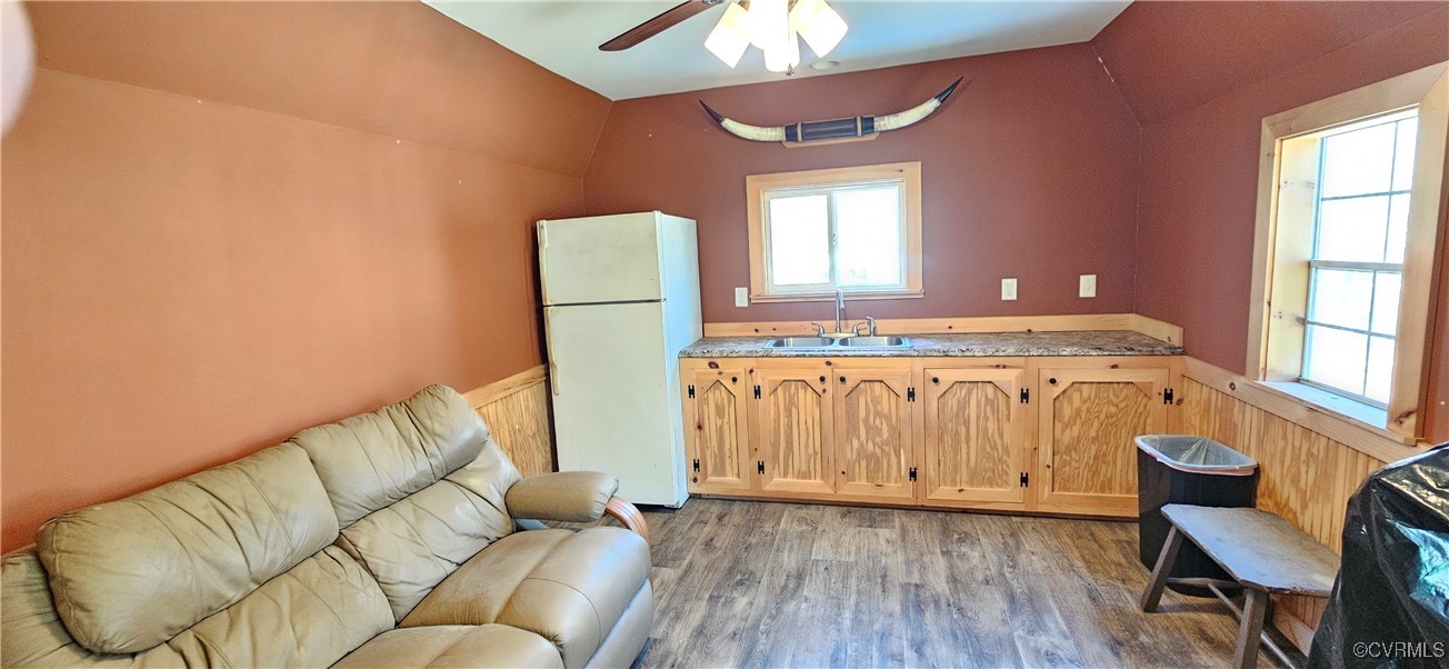 653 Eastern View Road Dunnsville, VA 22454 - Photo 8 of 25 Gallery Image 8
