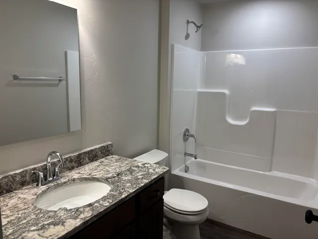 $429,900 | 1743 Legacy Lane, Neenah, WI 54956