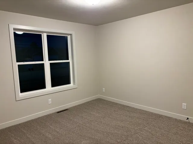 $429,900 | 1743 Legacy Lane, Neenah, WI 54956