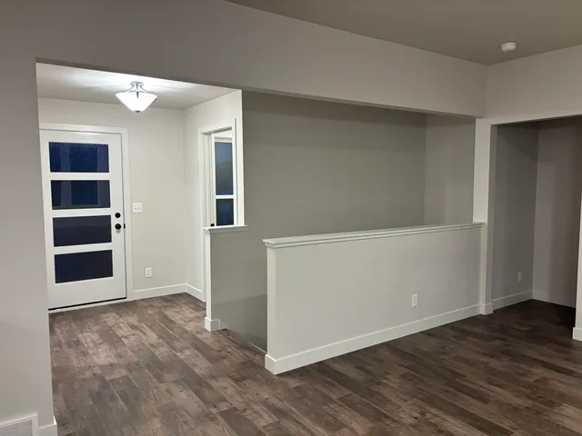 $429,900 | 1743 Legacy Lane, Neenah, WI 54956