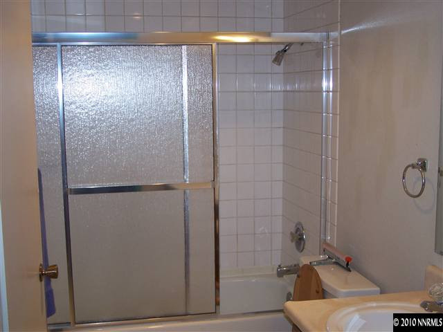 3462 Bowie Road Reno, NV 89503 - Photo 6 of 9 a bathroom with a shower