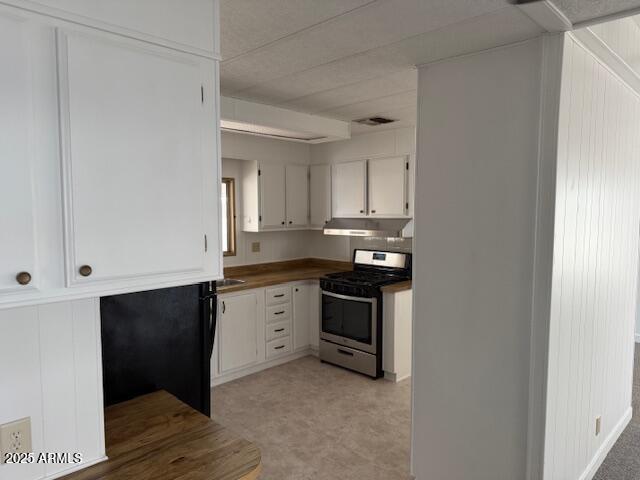 2100 North Trekell Road, Unit 97 Casa Grande, AZ 85122 - Photo 25 of 31 a kitchen with granite countertop a refrigerator stove and sink