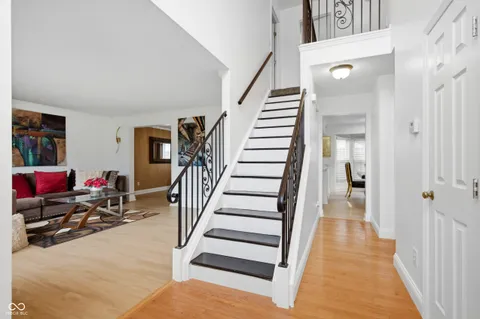 $350,000 | 6865 Hollingsworth Drive, Indianapolis, IN 46268