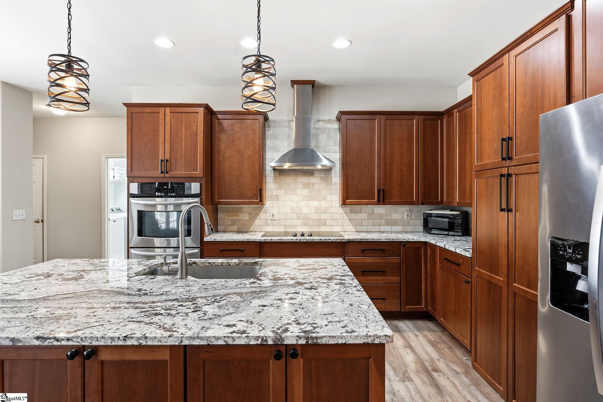 106 Cardinal Court Simpsonville, SC 29681 - Photo 6 of 48