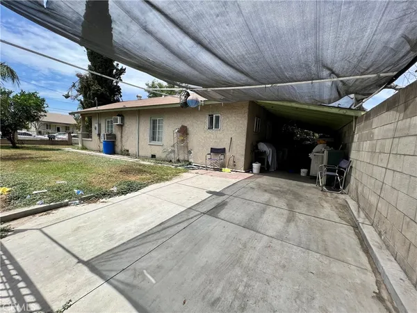 a view of a car garage