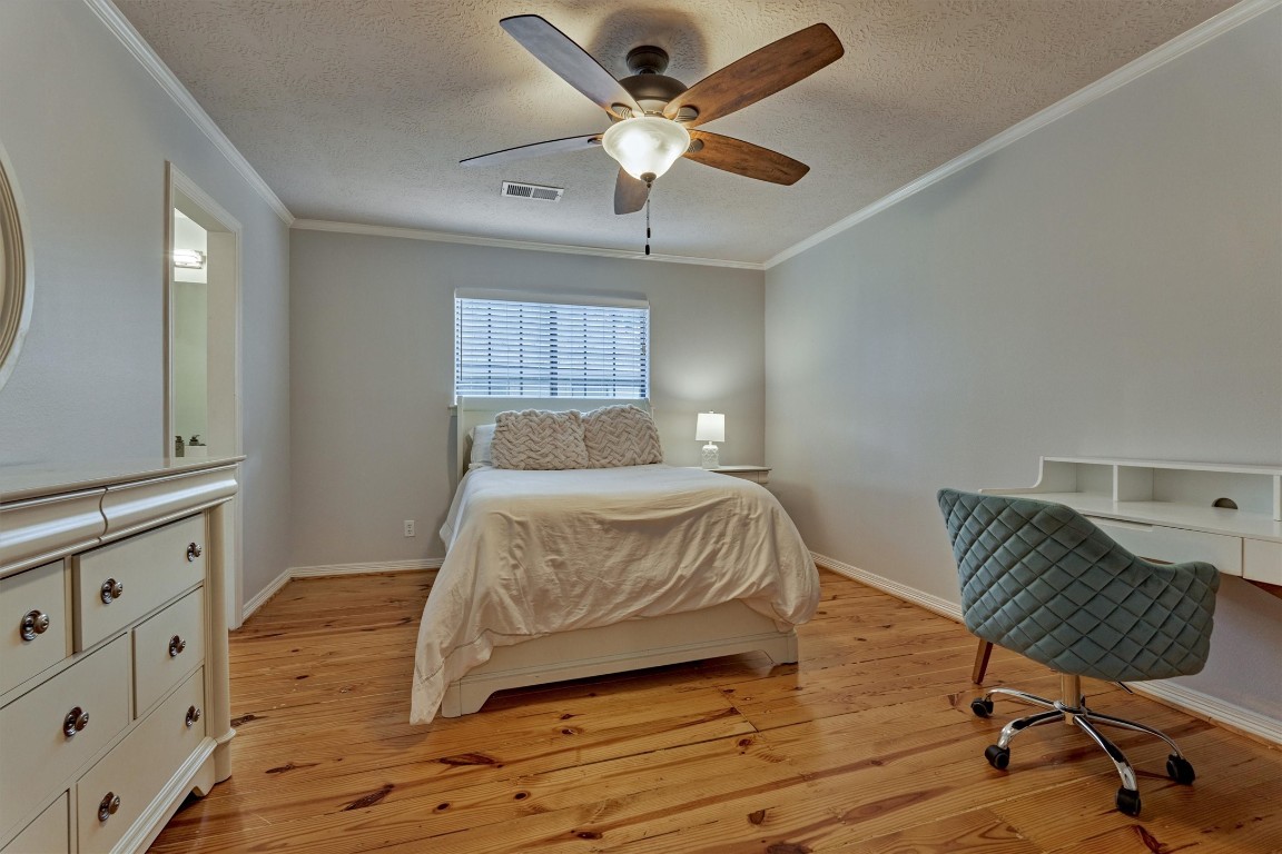 24622 West Kingscrest Circle Spring, TX 77389 - Photo 25 of 33