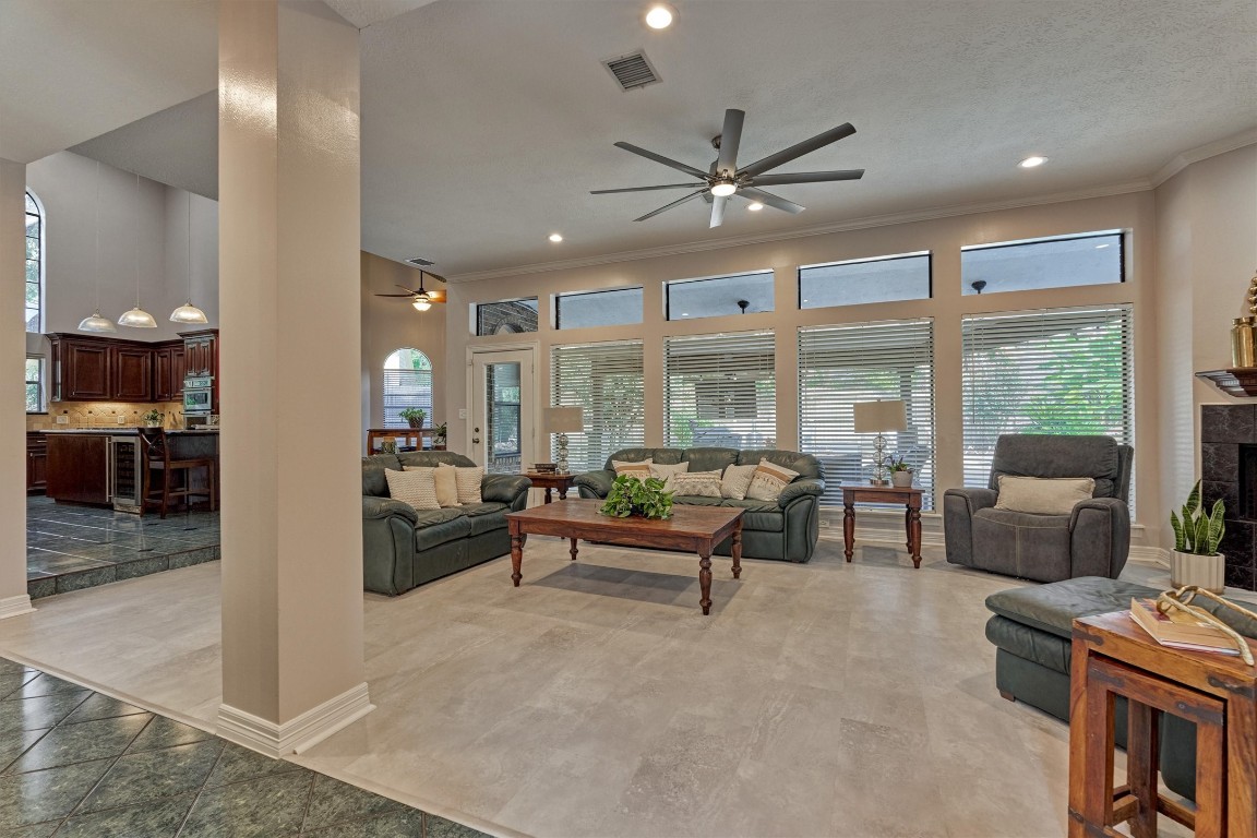 24622 West Kingscrest Circle Spring, TX 77389 - Photo 6 of 33