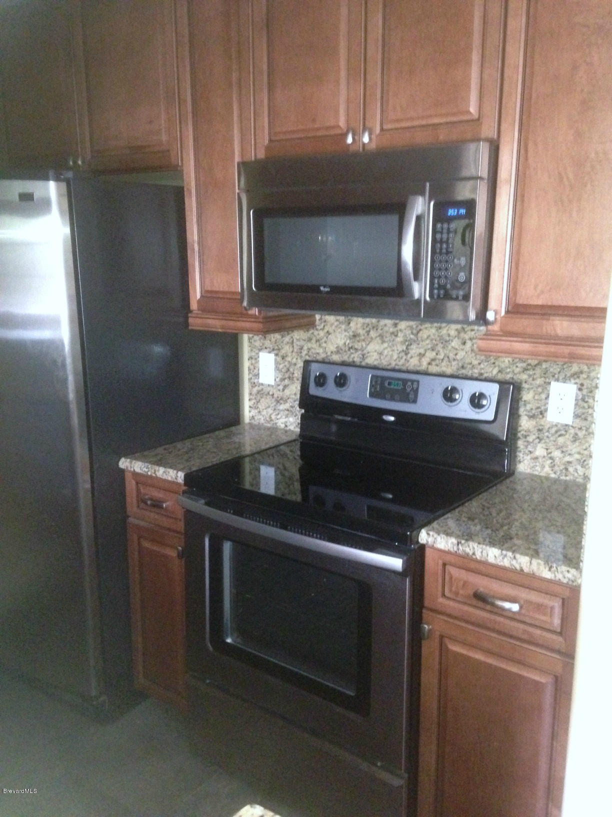 7667 North Wickham Road, Unit 623 Melbourne, FL 32940 - Photo 5 of 11 Top of the line Appliances