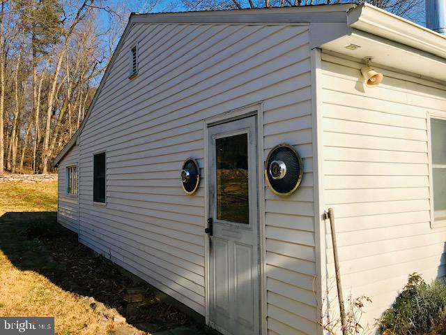 2480 Hopewell Road Elverson, PA 19520 - Photo 14 of 30 Gallery Image 14