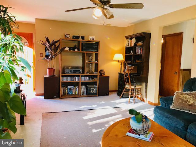 2480 Hopewell Road Elverson, PA 19520 - Photo 3 of 30 Gallery Image 3
