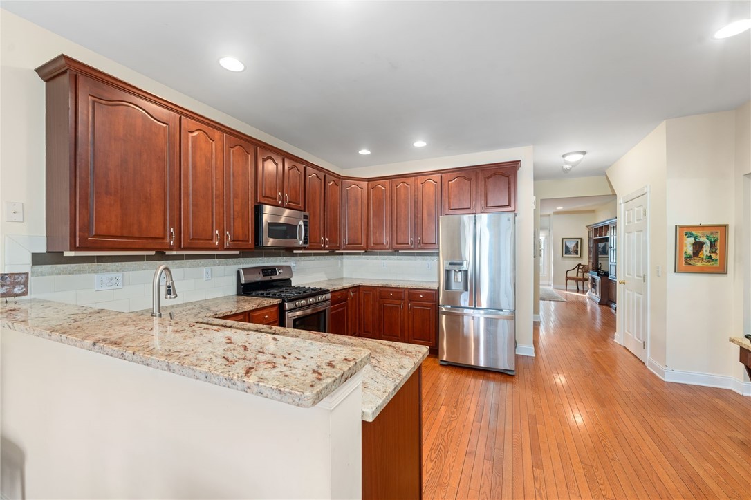 419 Albion Road, Unit 37 Lincoln, RI 02865 - Photo 5 of 45