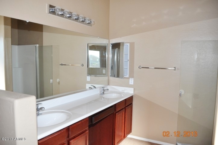 23563 West Pecan Road Buckeye, AZ 85326 - Photo 21 of 27 MASTER BATH (1)