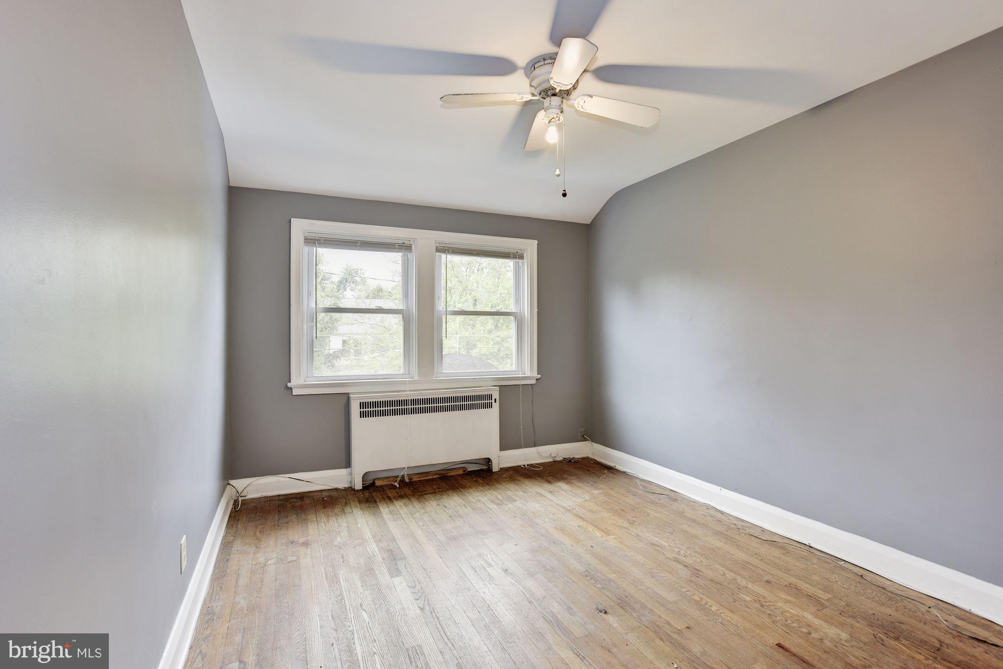 221 Ridge Avenue Baltimore, MD 21286 - Photo 12 of 23 Bedroom