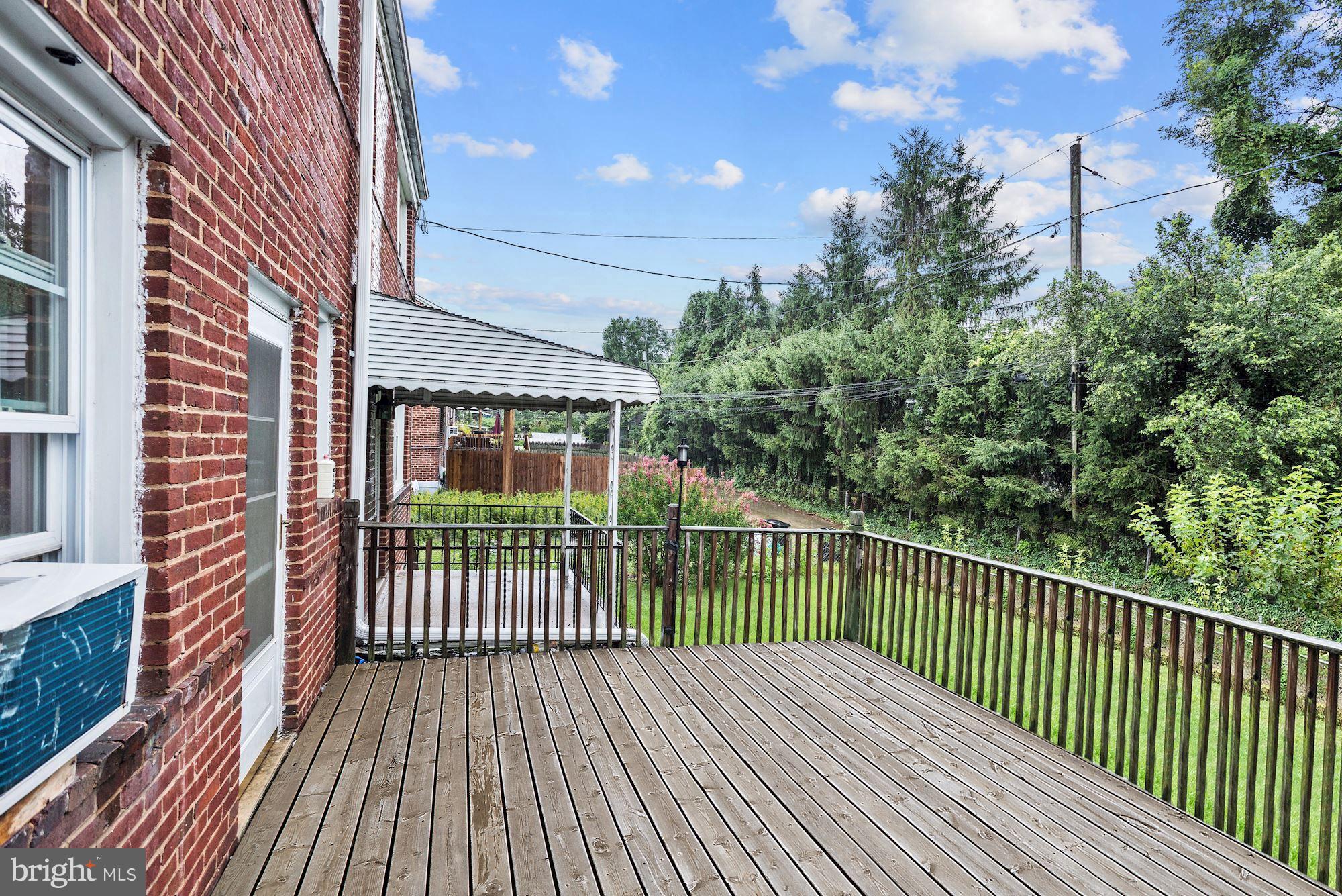 221 Ridge Avenue Baltimore, MD 21286 - Photo 22 of 23 Deck