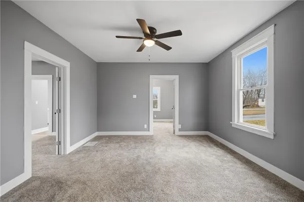$189,000 | 2113 Jefferson Avenue, Lexington, MO 64067