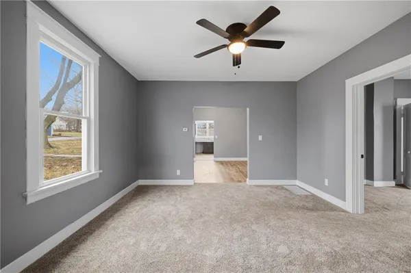 $189,000 | 2113 Jefferson Avenue, Lexington, MO 64067