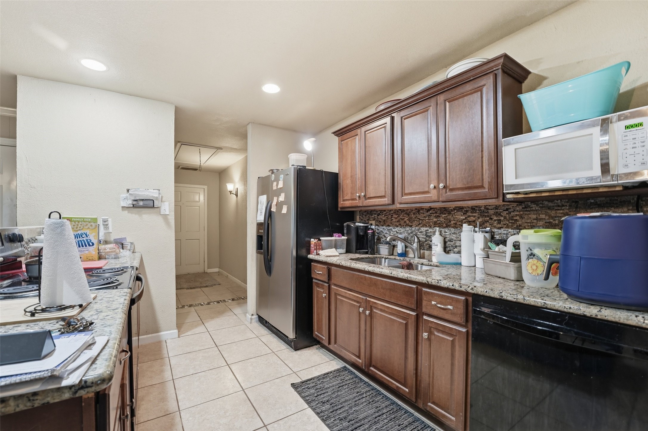 4850 Raven Ridge Drive Houston, TX 77053 - Photo 11 of 23