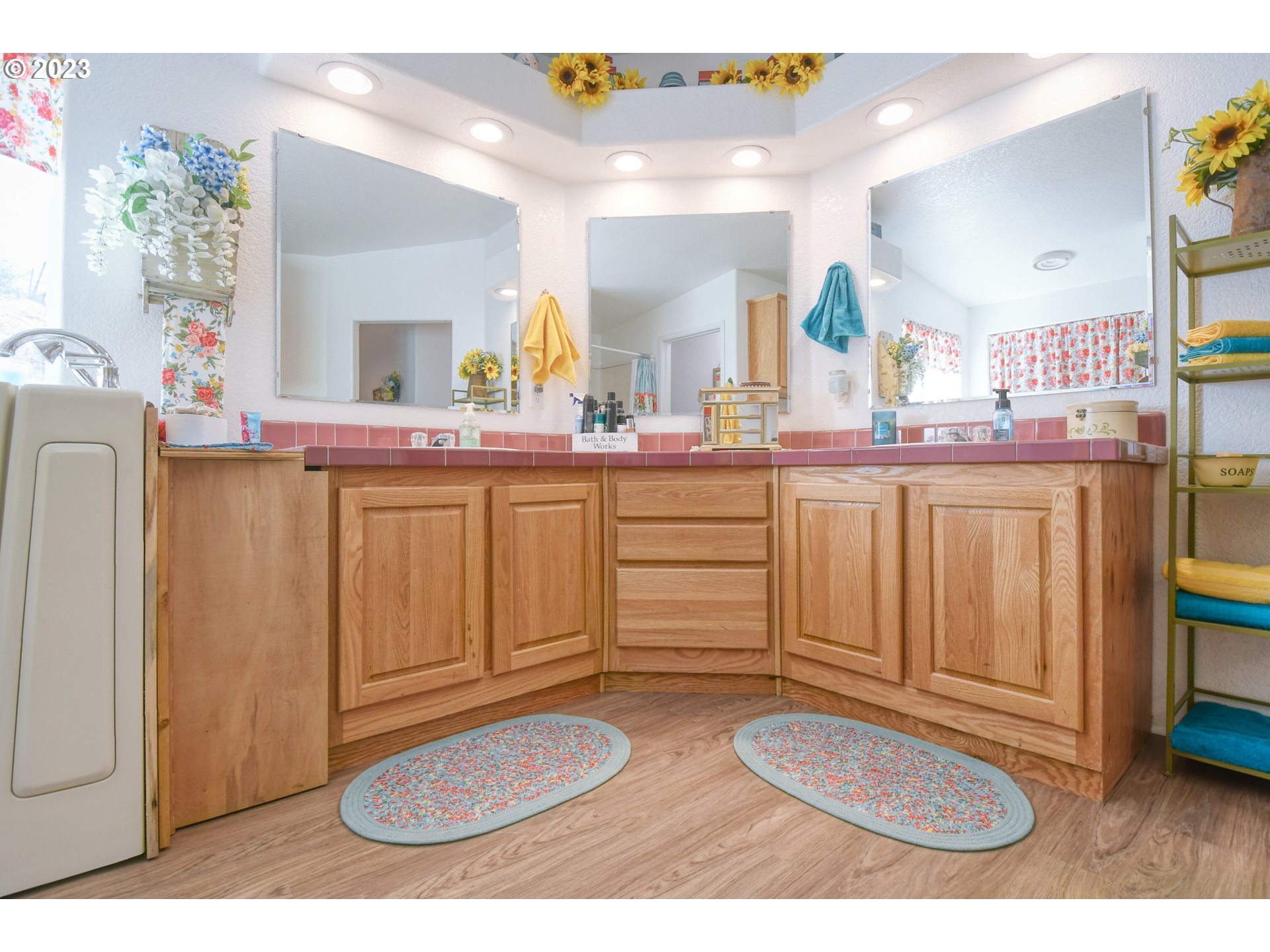 618 Northwest 6th Street Pendleton, OR 97801 - Photo 30 of 41 a bathroom with a sink a toilet and mirror