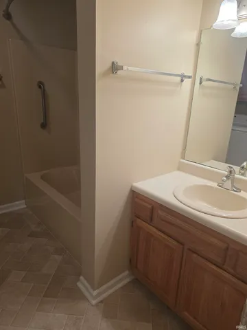 $379,500 | 1106 South Graywell Drive, Bloomington, IN 47401